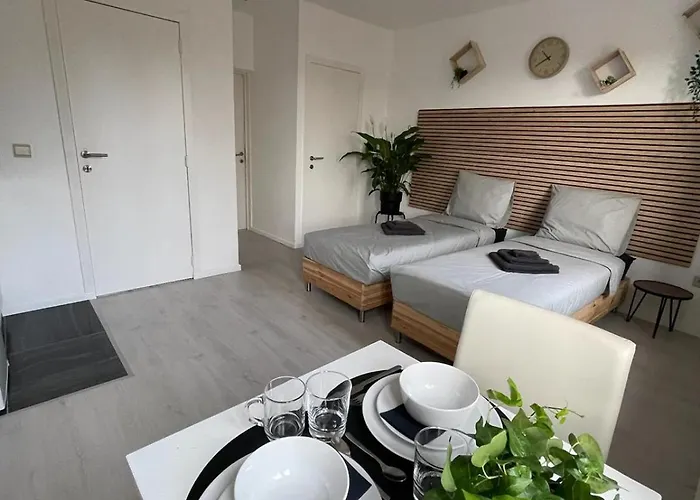 לינה וארוחת בוקר La Ferme Du Chateau - 2