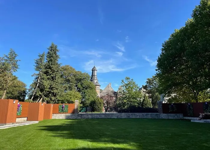 La Ferme Du Chateau - 2 לינה וארוחת בוקר 3*